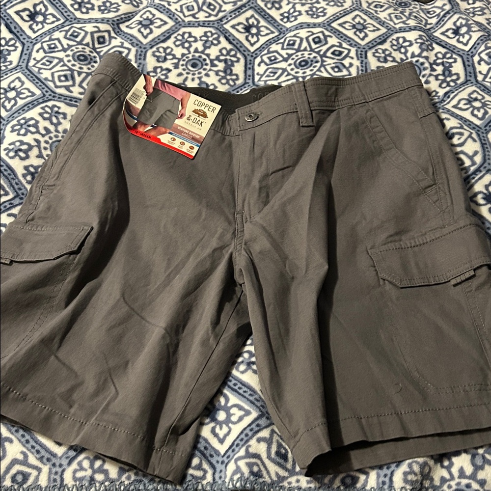 COPPER CREEK Men’s Gray Cargo Shorts - Durable Pocket Utility
